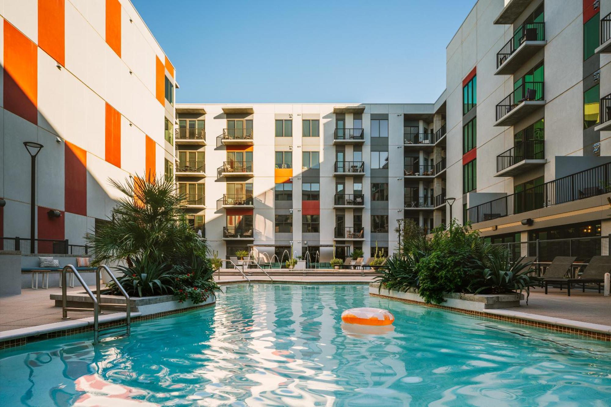 Sonder at Mill Ave Lejlighedshotel Tempe Eksteriør billede